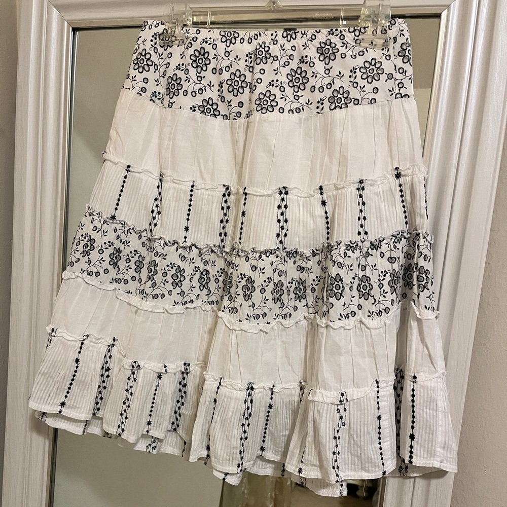 Vintage floral skirt eyelet tiered cottagecore pull on